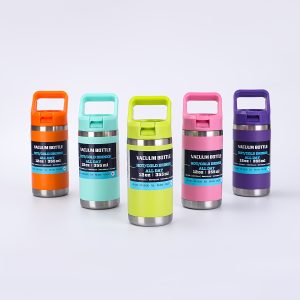 12oz/355ml Insulated water bottle with sealed lid